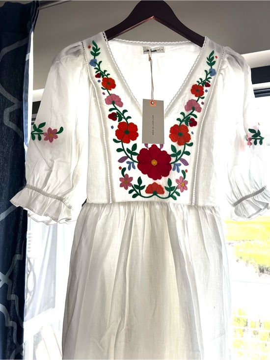 in loom Dresses & Skirts - Urban Outfitters White Embroidered Boho Maxi Dress Floral Smocked 100% Cotton